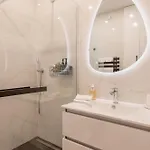 Apartment Saintgermainbycecile - Luxueux 4 Pieces Ac Perle